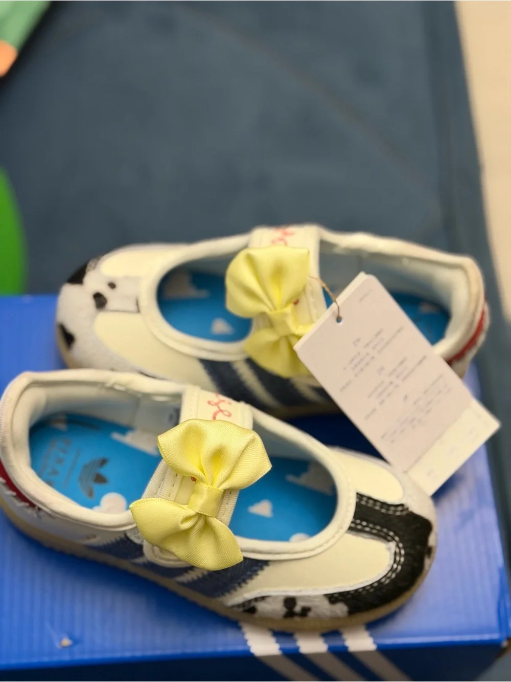 adidas Kids Toy Story Jessie Shoes in White, Black & Yellow Bow